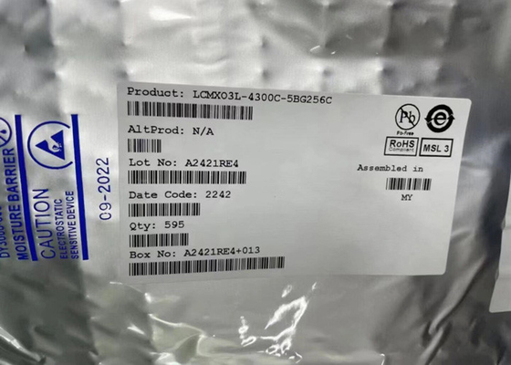 ফিল্ড প্রোগ্রামযোগ্য গেট অ্যারে LCMXO3L-4300C-5BG256C 4320LUTs MachXO3 প্রোগ্রামযোগ্য লজিক আইসি CSFBGA-256